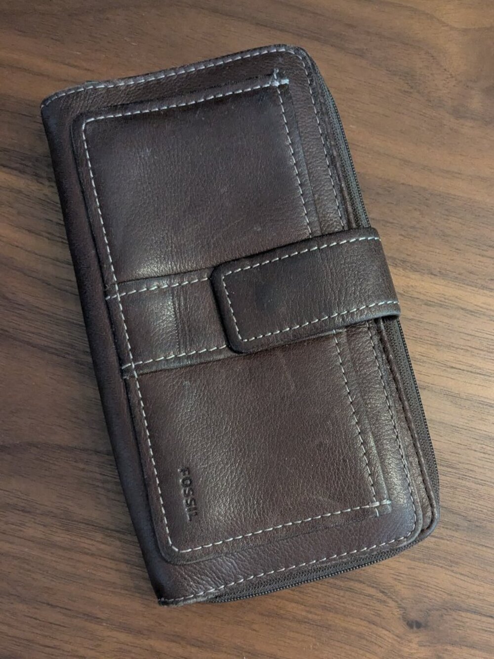 fossil brown leather wallet cultch w id window credit card slots zipper 7.5"x4.5